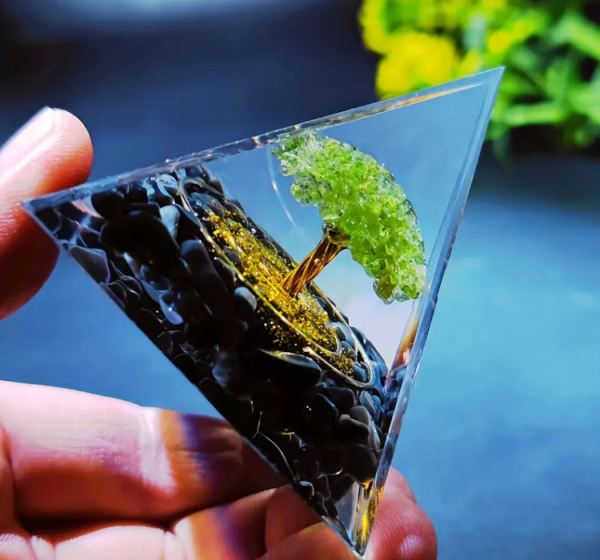 Orgone Hayat Ağacı Piramidi – Doğal Obsidyen ve Peridot Enerji - Görsel 5